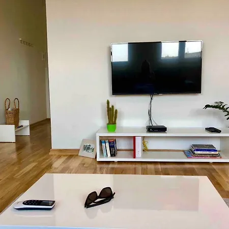 Uptown Mili Apartment